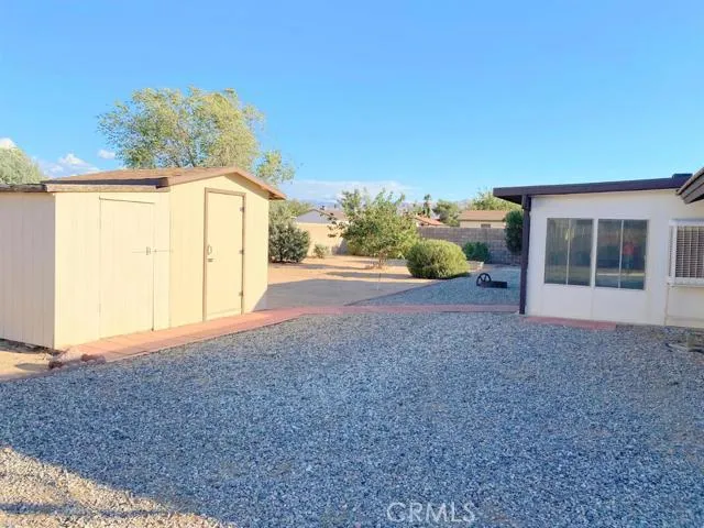 12623 Morning Star Road, Apple Valley, California 92308