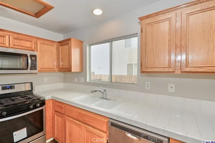 13679 Fern Pine Street, Victorville, California 92392