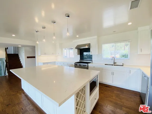 2906 Rodin Place, Los Angeles, California 90065