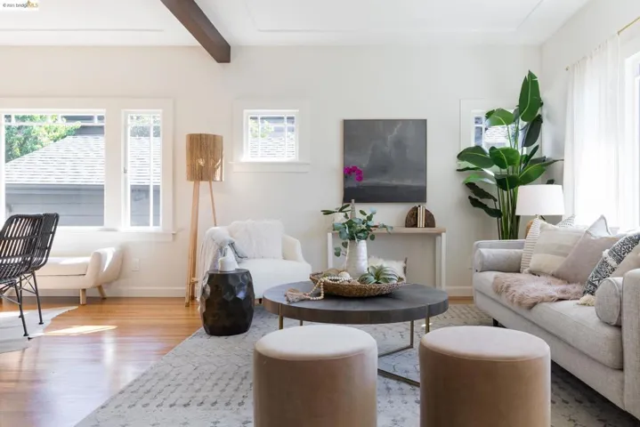 850 45th St, Oakland, California 94608