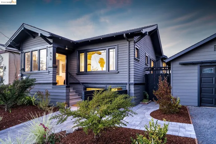 850 45th St, Oakland, California 94608