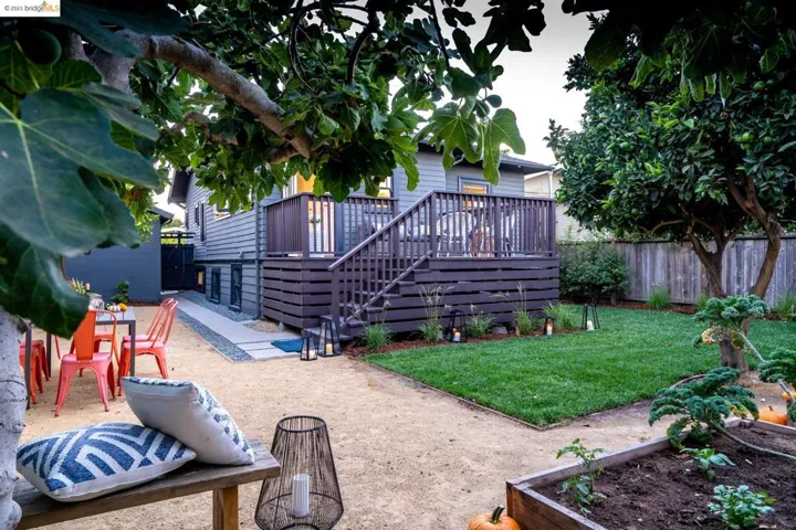 850 45th St, Oakland, California 94608