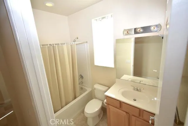 11171 Avonlea Road, Apple Valley, California 92308