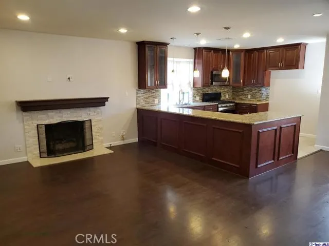 3304 Alabama Street, La Crescenta, California 91214