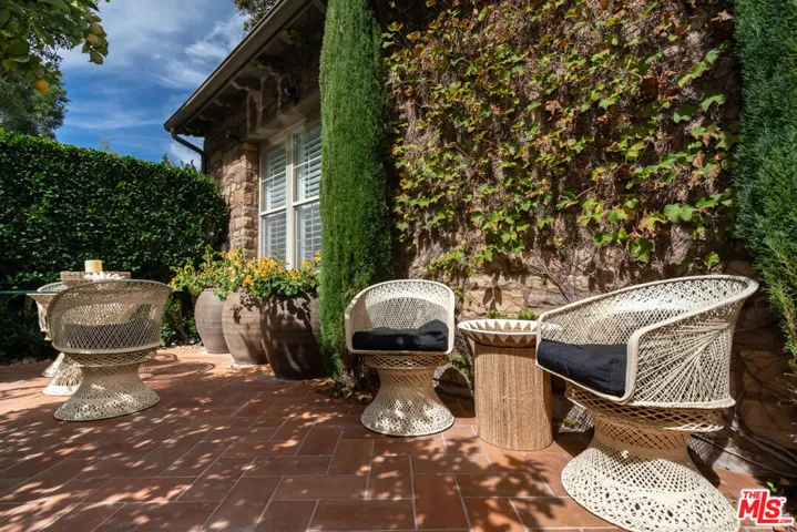 10 Altino, Newport Coast, California 92657