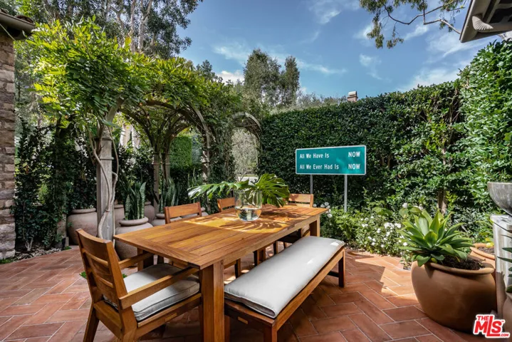10 Altino, Newport Coast, California 92657