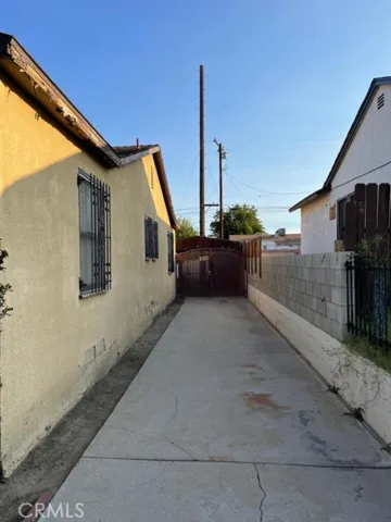 16793 Lacy Street, Victorville, California 92395