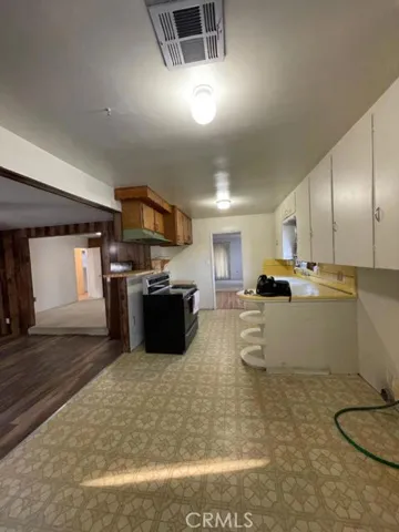 16793 Lacy Street, Victorville, California 92395