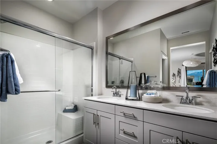 3570 E. Peckham Paseo 3, Ontario, California 91761