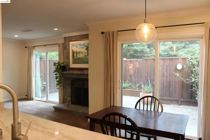 1061 San Ramon Valley Blvd, Danville, California 94526