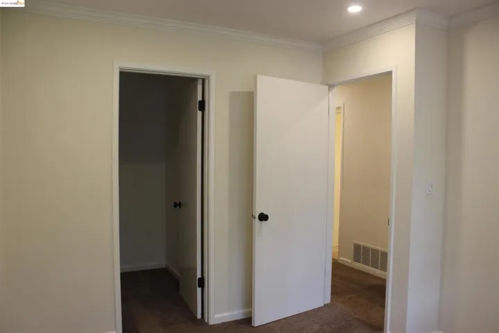 1061 San Ramon Valley Blvd, Danville, California 94526