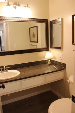 1061 San Ramon Valley Blvd, Danville, California 94526
