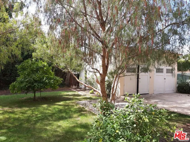 609 N Bedford Drive, Beverly Hills, California 90210