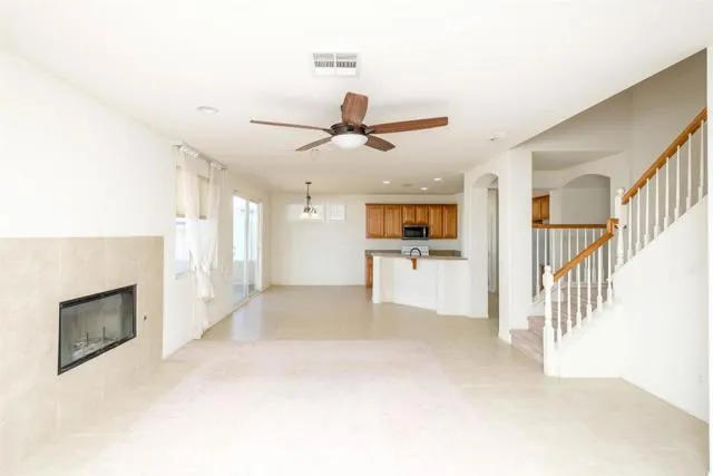 2111 Diamond Avenue, Barstow, California 92311