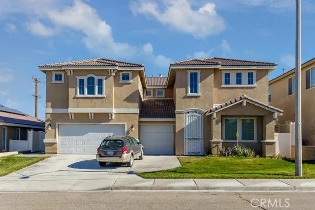 2111 Diamond Avenue, Barstow, California 92311