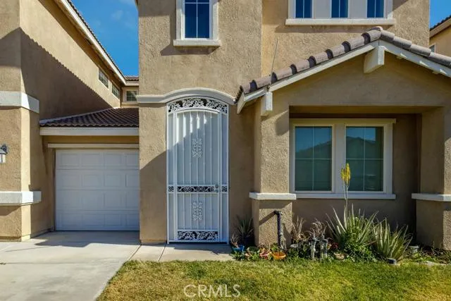 2111 Diamond Avenue, Barstow, California 92311
