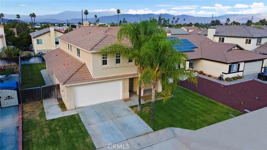 4430 Hollyvale Lane, Hemet, California 92545