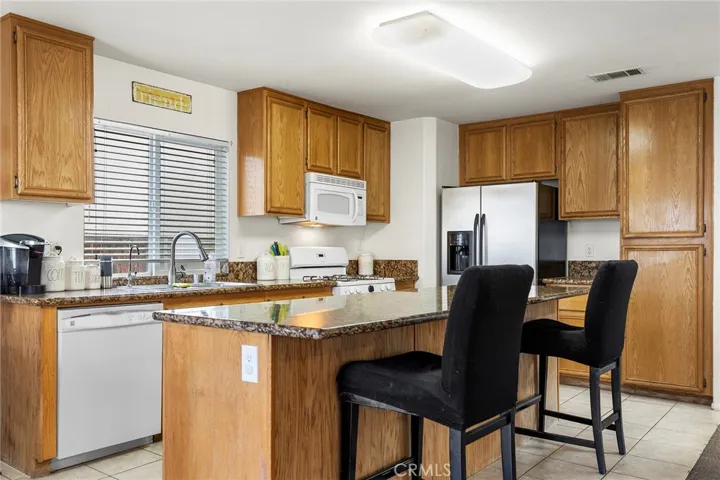 4430 Hollyvale Lane, Hemet, California 92545