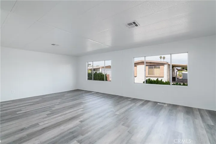 280 Columbia Place 48, Oxnard, California 93033