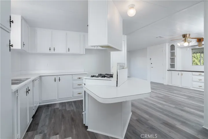280 Columbia Place 48, Oxnard, California 93033
