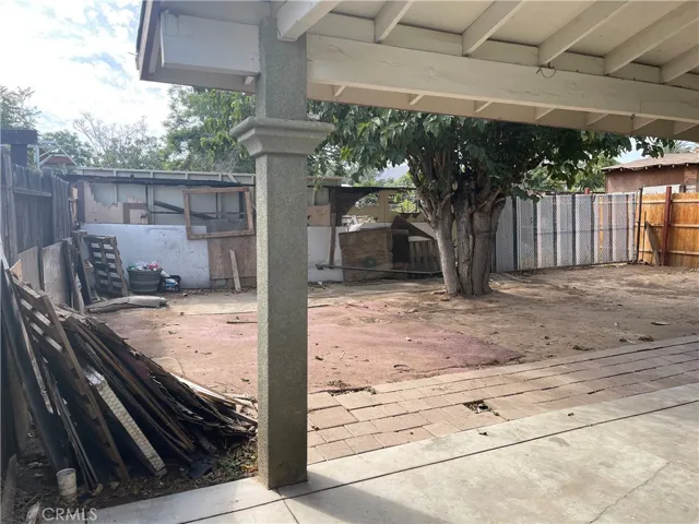 5520 Mitchell Avenue, Riverside, California 92505