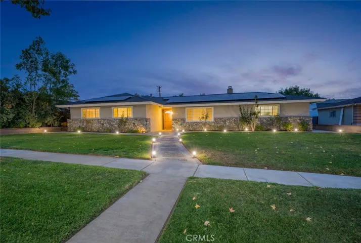 1334 N 1st Avenue, Upland, California 91786