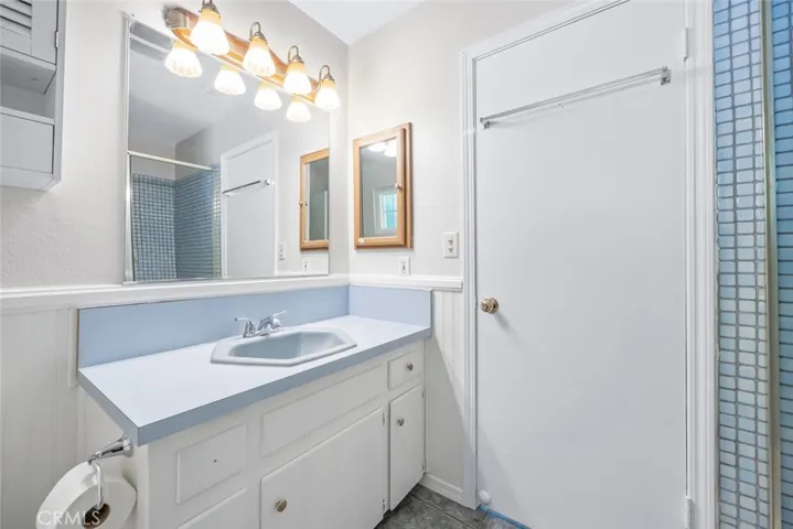 1334 N 1st Avenue, Upland, California 91786