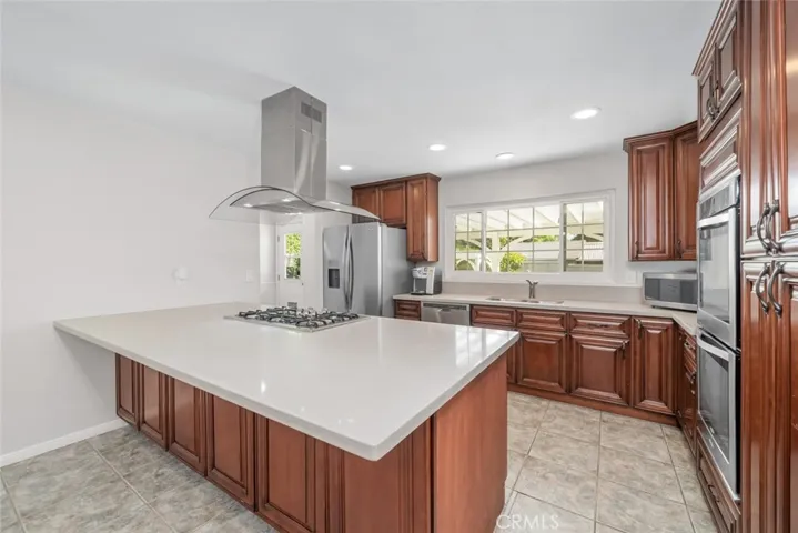 1334 N 1st Avenue, Upland, California 91786