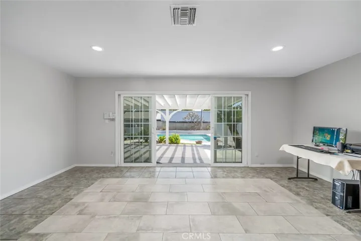 1334 N 1st Avenue, Upland, California 91786