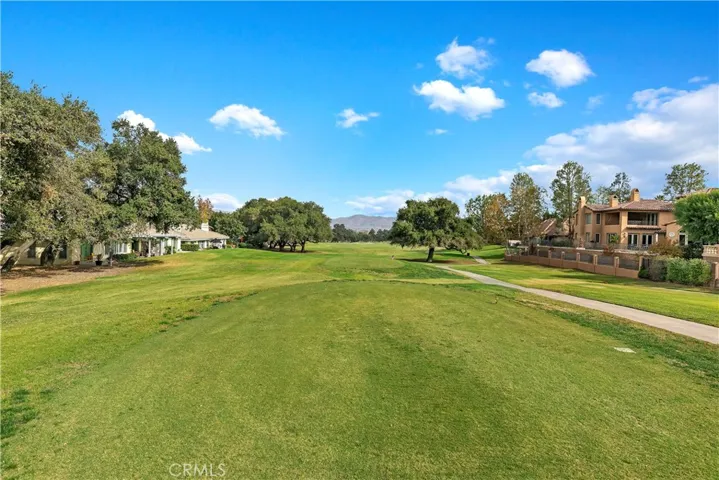 38431 Oaktree, Murrieta, California 92562