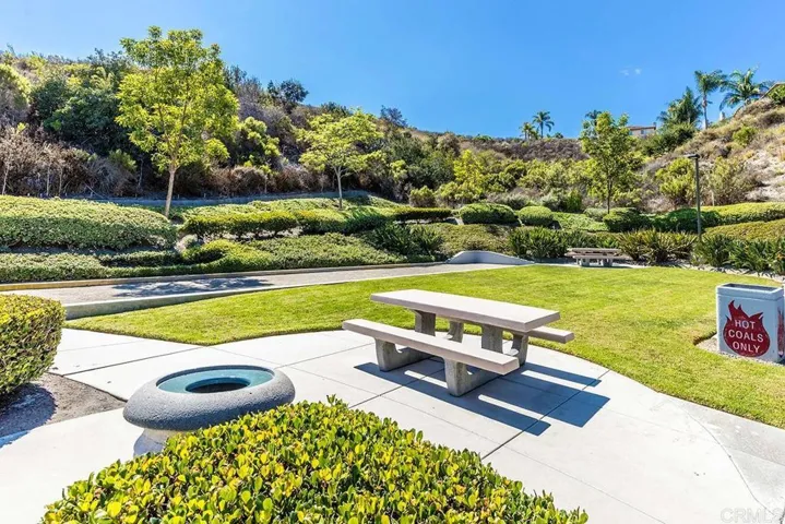 101 Canyon Creek Way, Oceanside, California 92057