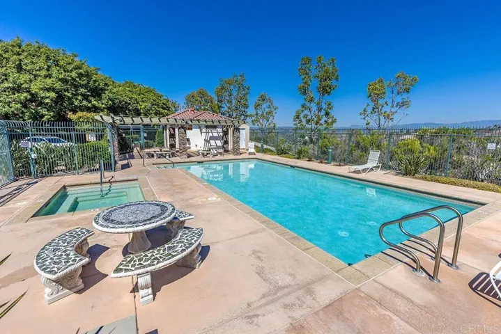 101 Canyon Creek Way, Oceanside, California 92057