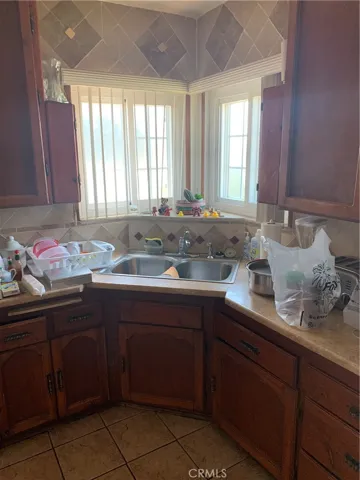 10328 S Burl Avenue, Inglewood, California 90304