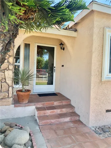 10328 S Burl Avenue, Inglewood, California 90304