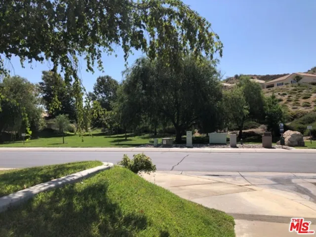 1632 Crystal Downs Street, Banning, California 92220