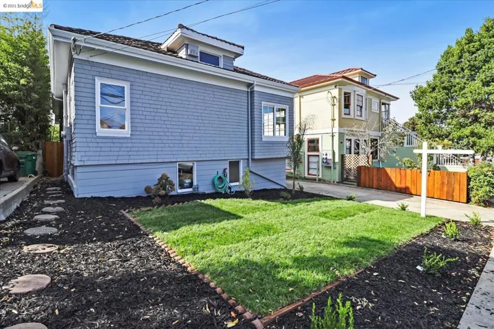 2211 Coloma St, Oakland, California 94602