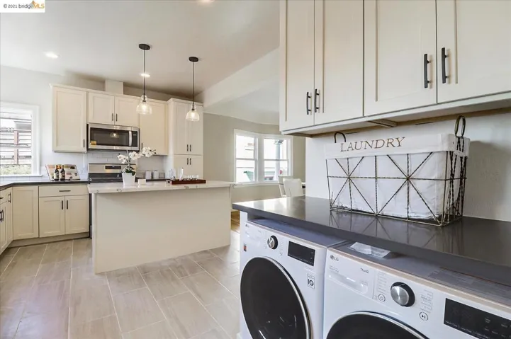 2211 Coloma St, Oakland, California 94602
