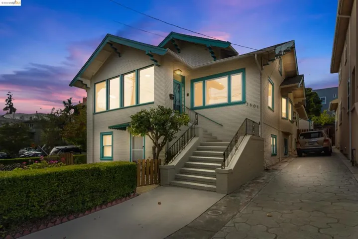 3601 Lakeshore Ave, Oakland, California 94610