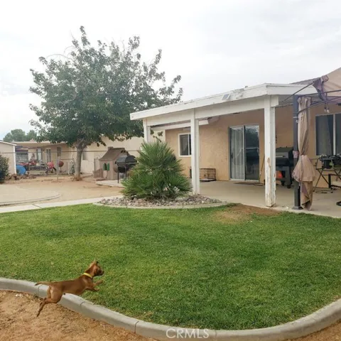 22351 Broken Lance Road, Apple Valley, California 92307