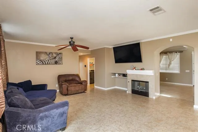 13068 Rocky Trail Way, Victorville, California 92395