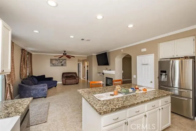 13068 Rocky Trail Way, Victorville, California 92395