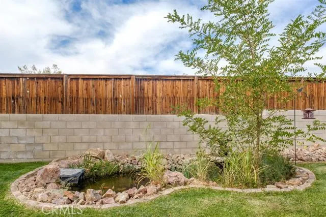 13068 Rocky Trail Way, Victorville, California 92395