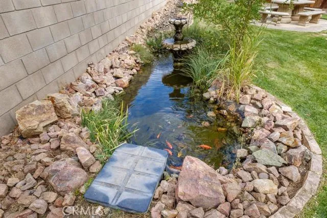 13068 Rocky Trail Way, Victorville, California 92395