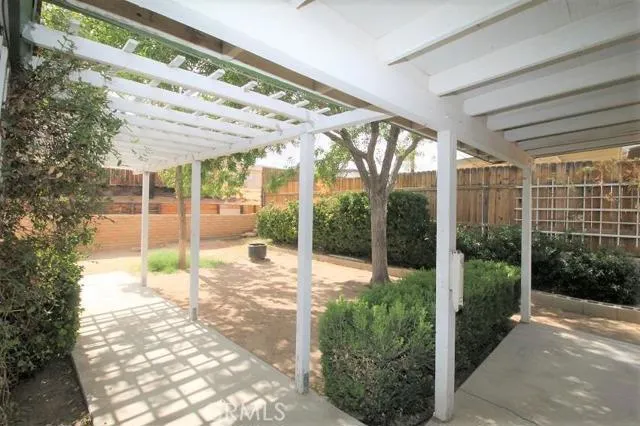 1708 Paloma Street, Barstow, California 92311