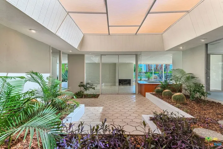 4 Cody Court, Rancho Mirage, California 92270