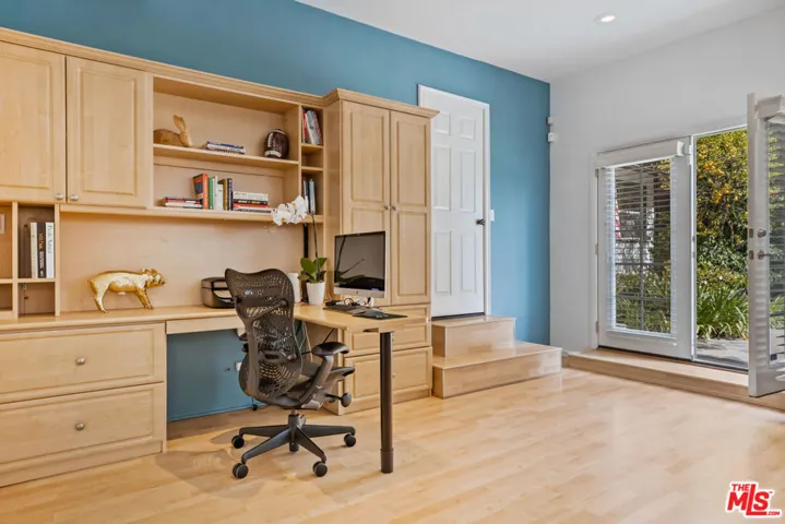11363 Burnham Street, Los Angeles, California 90049