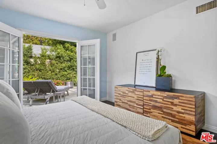 11363 Burnham Street, Los Angeles, California 90049