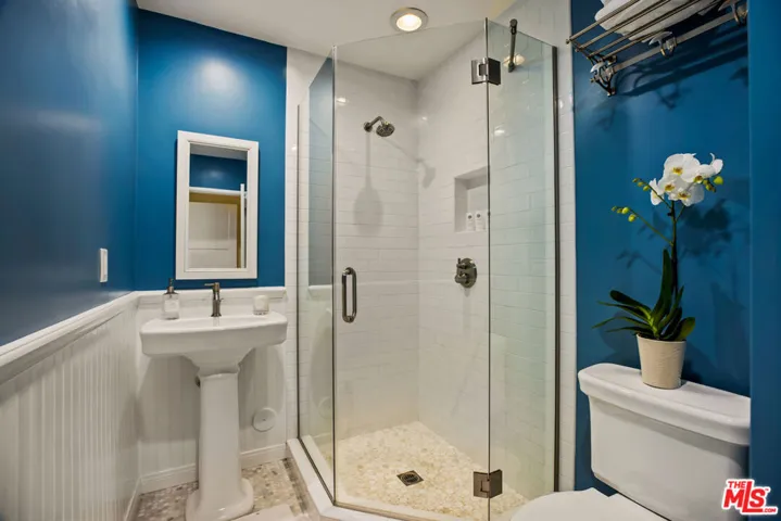 11363 Burnham Street, Los Angeles, California 90049