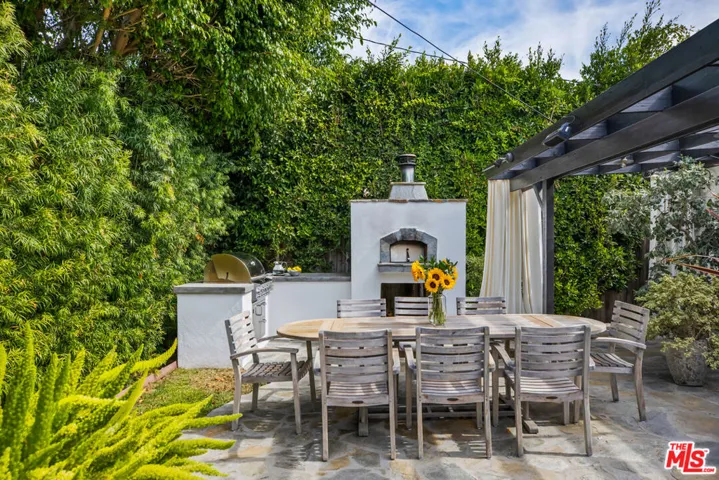11363 Burnham Street, Los Angeles, California 90049