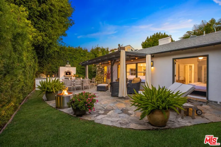 11363 Burnham Street, Los Angeles, California 90049
